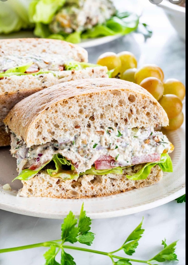 Tuna Sandwich
