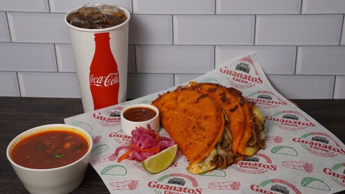 Guanatos Tacos Hollywood