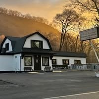 GLASS LOUNGE 4745 N Front St