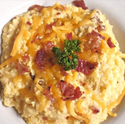 Bacon Cheddar Grits