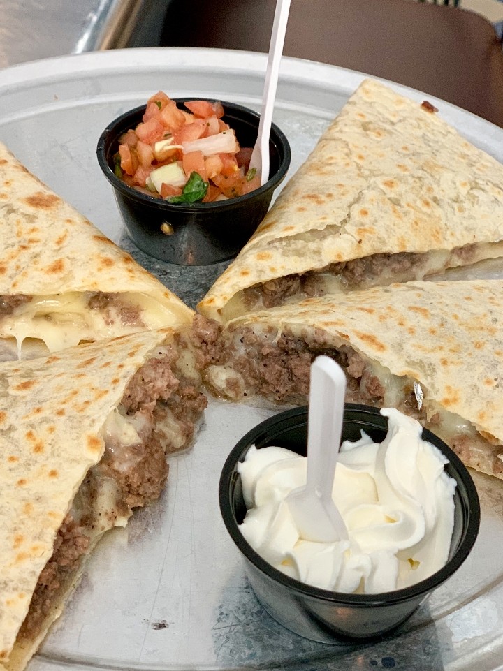 Quesadilla with Ground Beef