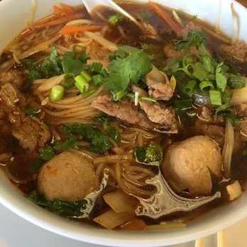 Lao Style Beef Noodle Soup (Pho')