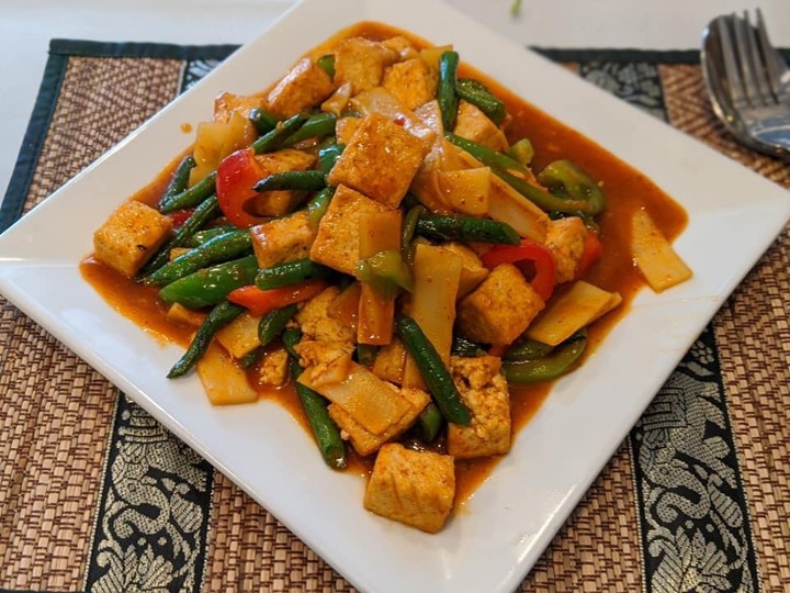 Spicy Tofu (Pad Pet Tofu)