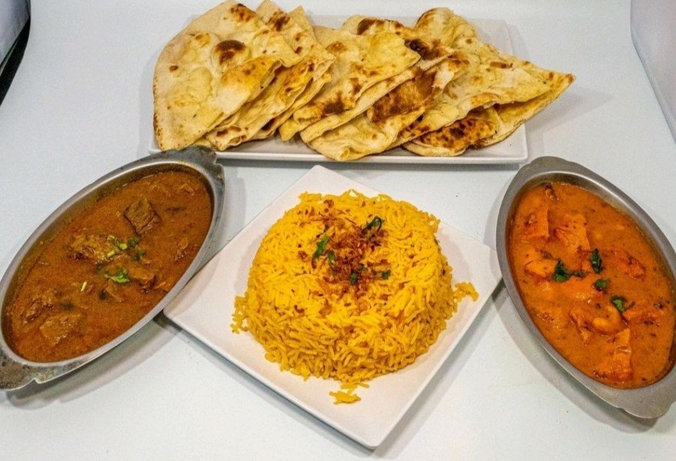 # 3 Curry Combo - 3 Naan, Rice, Salad & Sauces