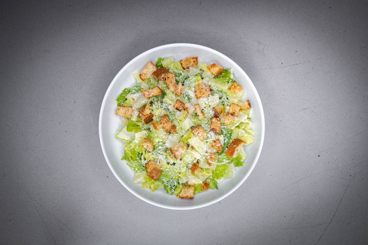 Family Traditional Caesar Salad