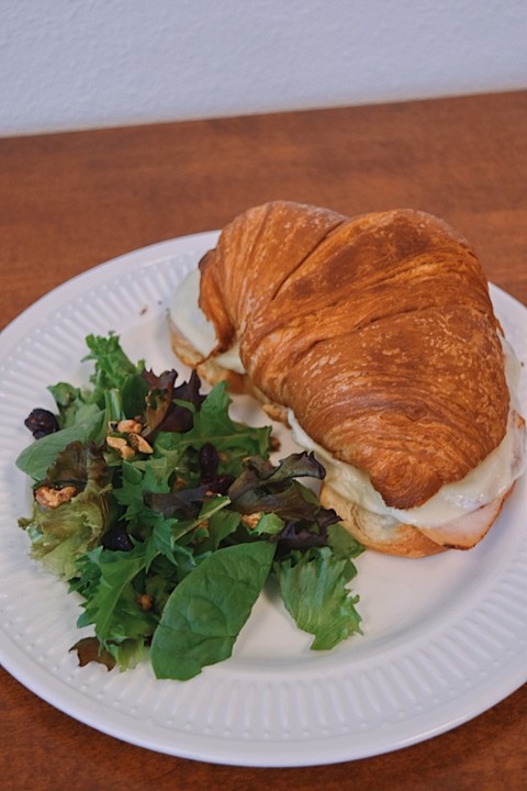 Turkey & Provolone Croissant w/Salad