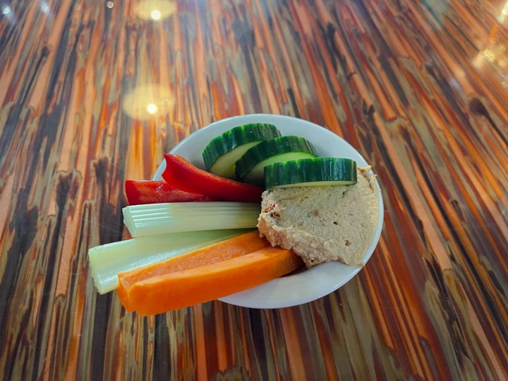 Vegetables and Hummus