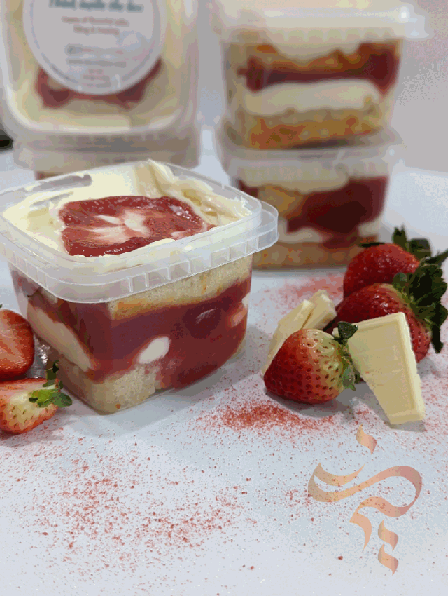 Strawberry Cheesecake Cubed