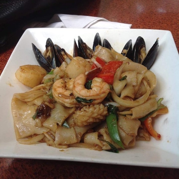 Drunken Noodles