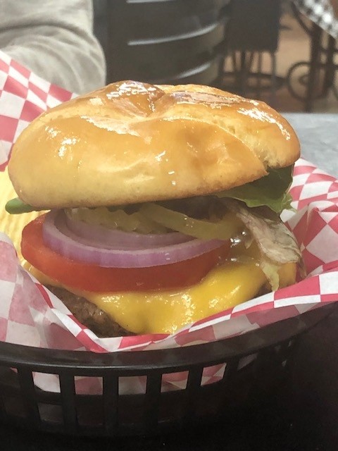 EZ8 Cheeseburger