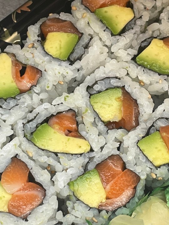 Salmon Avocado Roll