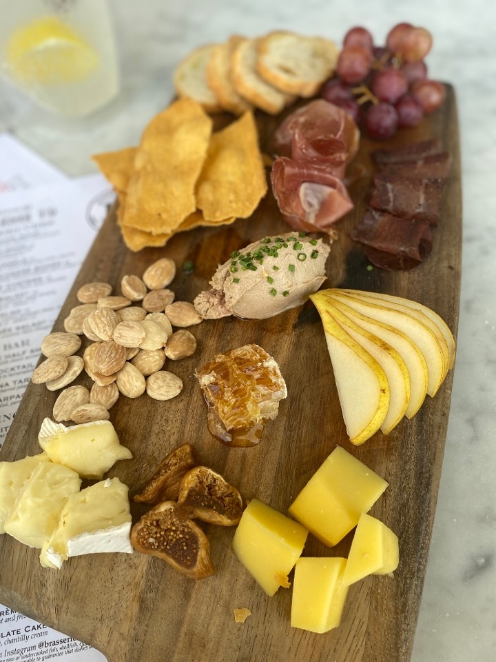 Charcuterie & Cheese Board