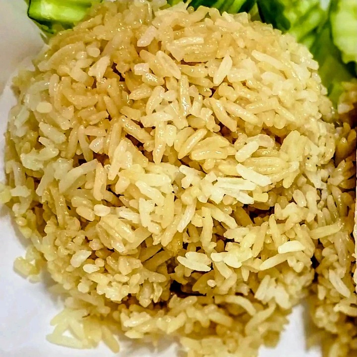 Garlic Chicken-Flavored Rice (Khao-Mun) (Side)