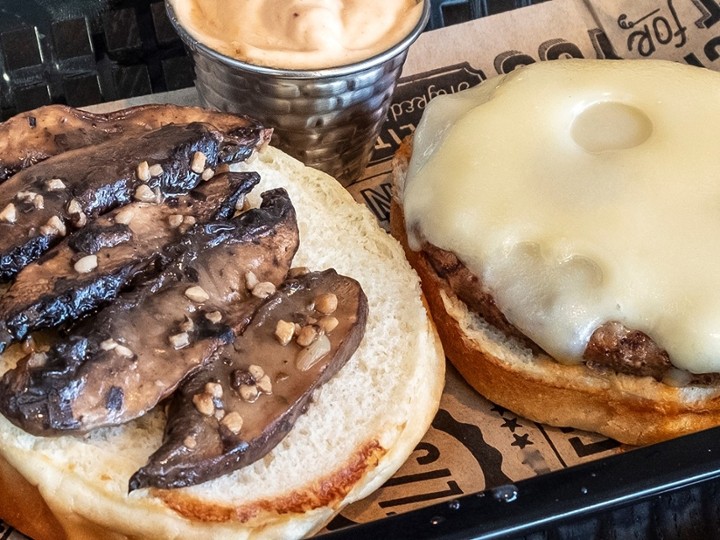 MUSHROOM SWISS BURGER