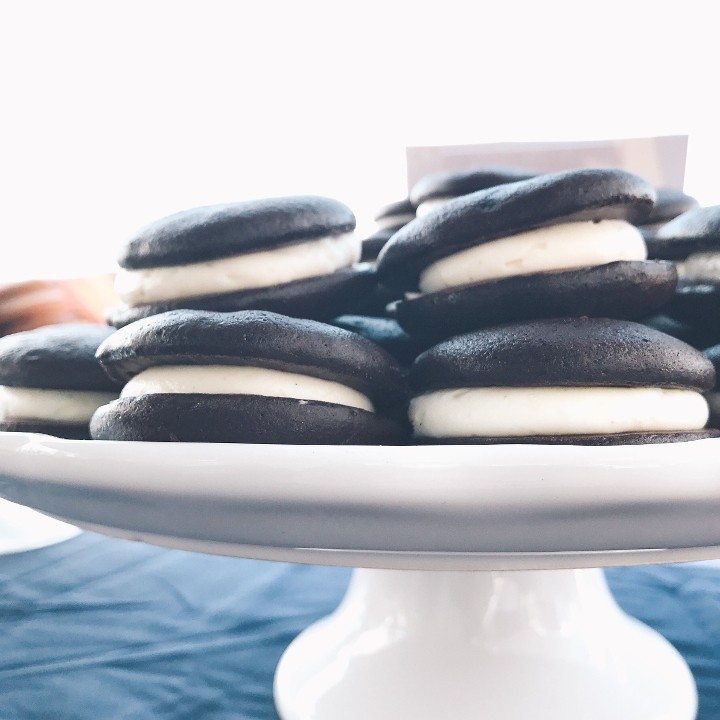 Coconut Chocolate Whoopie Pie