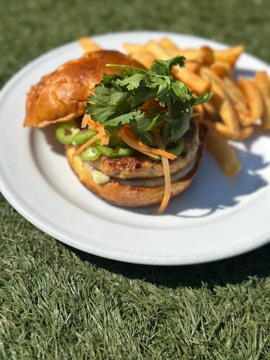 Banh Mi Chicken Burger