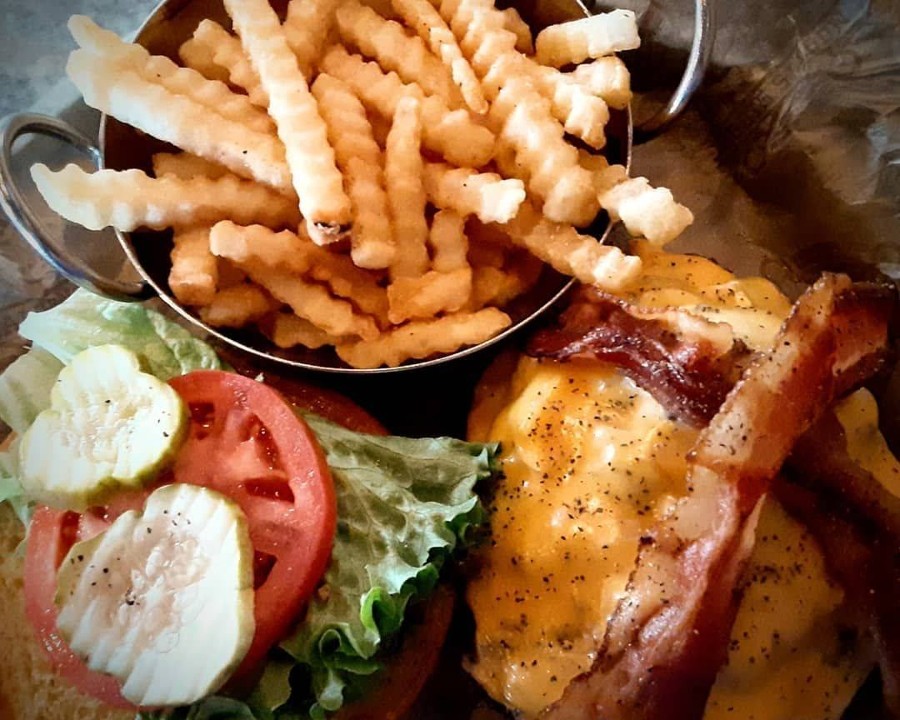 Wild Bill's Sports Saloon Woodbury