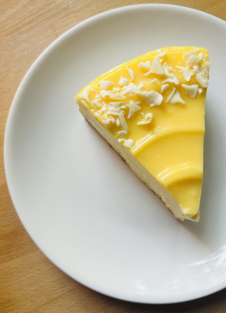 White Chocolate Lemon Cheesecake Slice