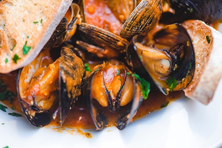 Clams & Mussels