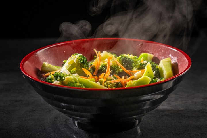 VEGAN BROCCOLI IN MUSHROOM SAUCE