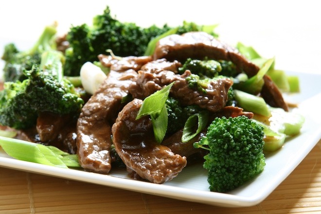 Broccoli Beef 1/2 Tray #46