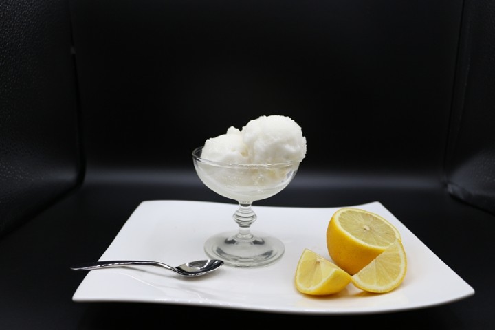 Pint Limone Sorbetto (dairy free)