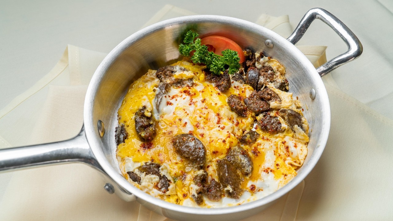 Soujouk and Eggs