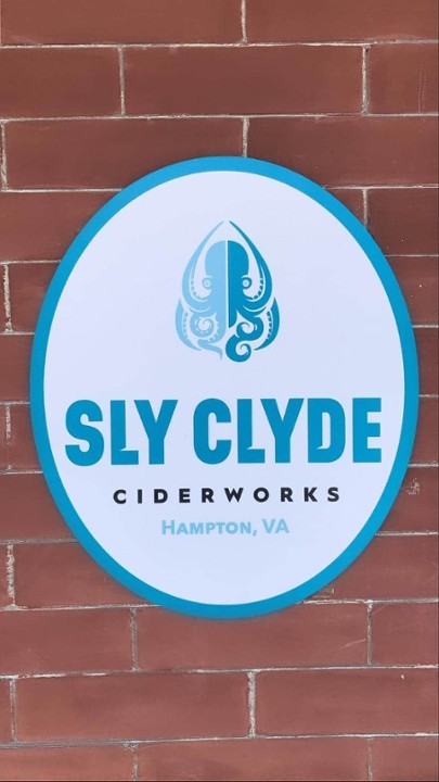 Sly Clyde Tracker Sign