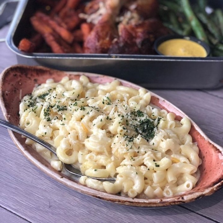 Truffle mac & cheese