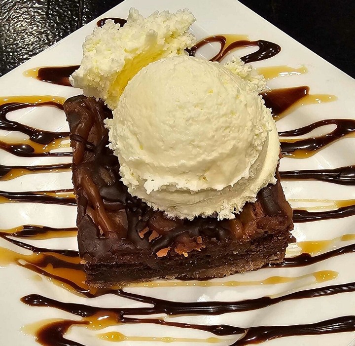 Carmel Pretzel Brownie