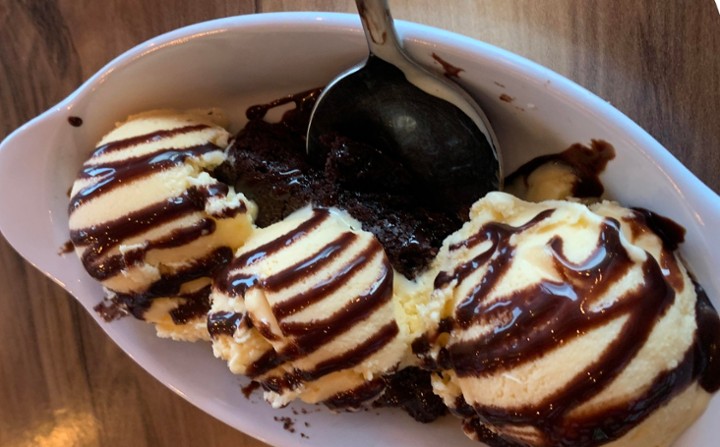 Fudge Brownie with Ice Cream