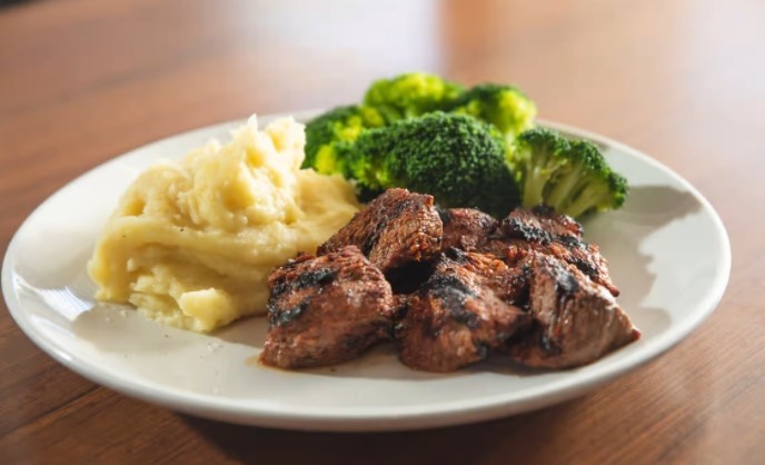 Grilled Sirloin Steak Tips!