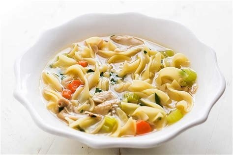 Chicken Noodle Soup Bowl (NOT AVAILABLE SUNDAY!)