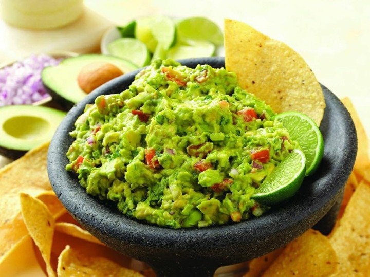 Fresh Table-side Guacamole