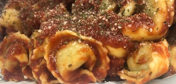 Tortellini w/ Marinara