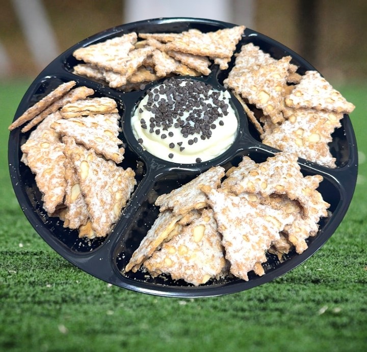 Large Tray Cannoli Chips & Dip