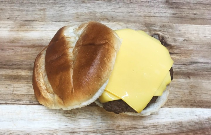 1/3 lb Cheeseburger