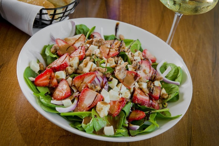 D Strawberry Balsamico Salad