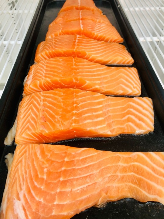 Atlantic Salmon Fillet (raw)