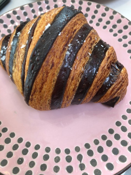 NUTELLA CROISSANT