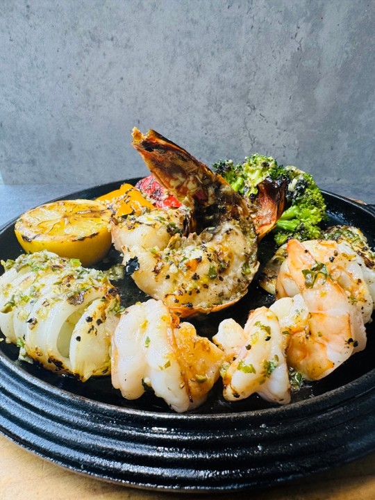 Grilled Seafood Platter