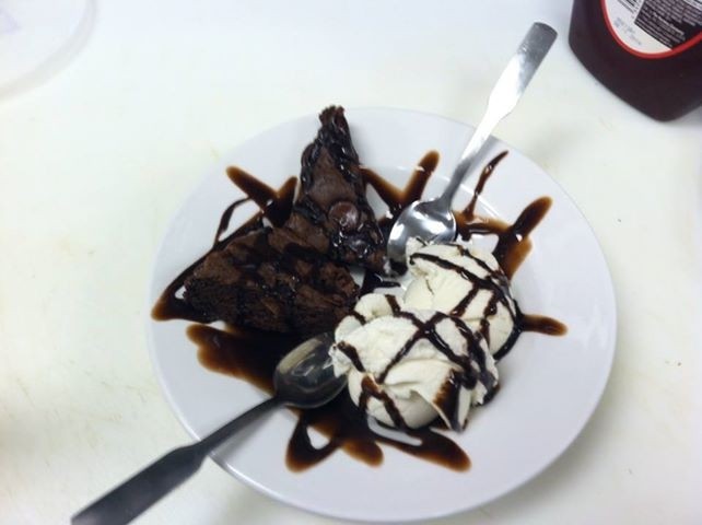 Brownie Sundae