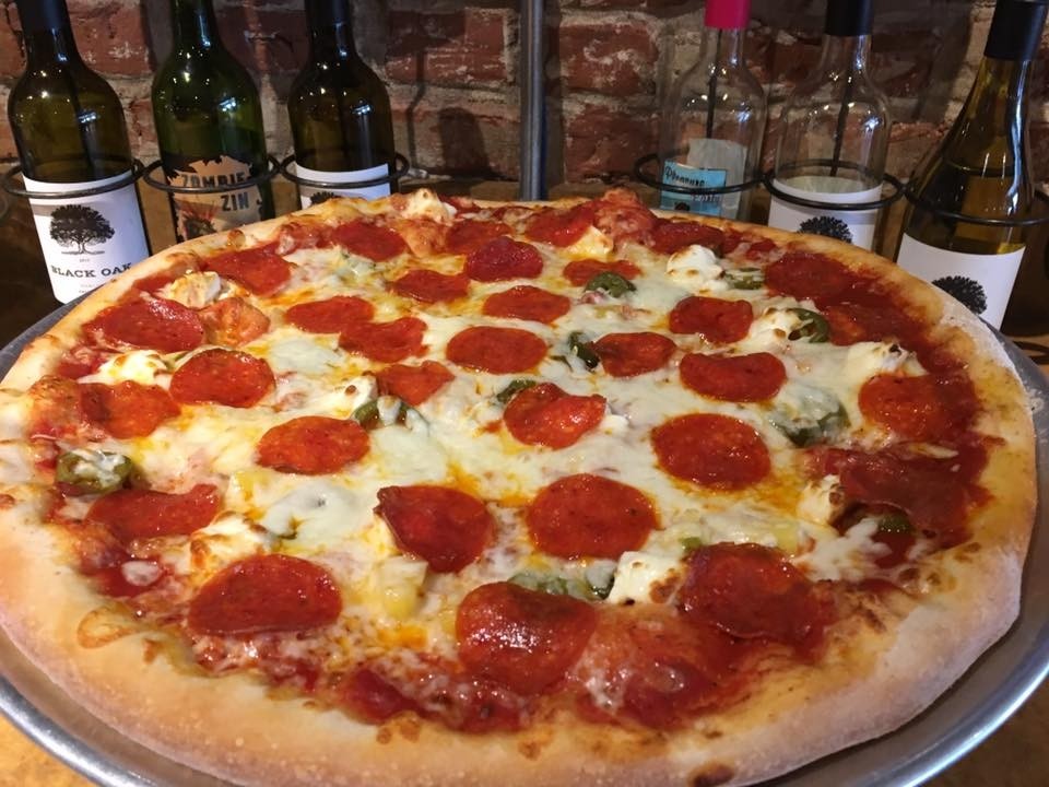16" Sweet & Spicy Pizza