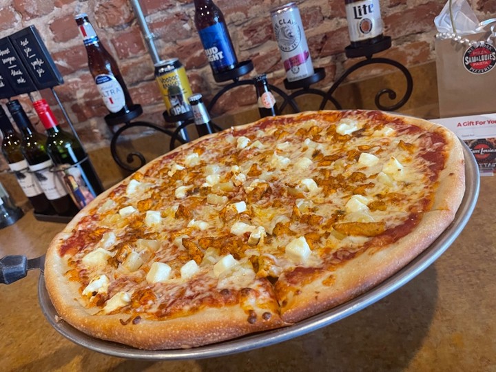 16" Nashville Hot Honey Pizza