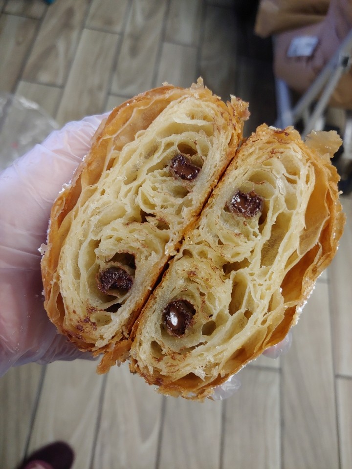 Hazelnut Choco Croissant