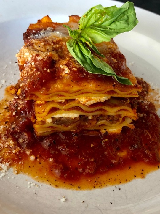 Braised Short rib Lasagne 1/2 Pan (serves 12)