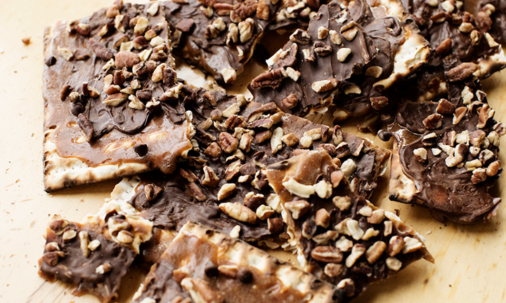 matzah toffee (6 oz)