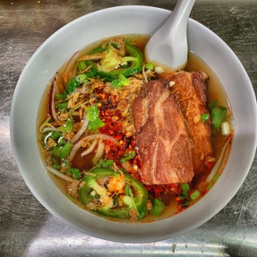 Banh Meee Downtown
126 Ann Uccello Street
Hartford, CT 06106