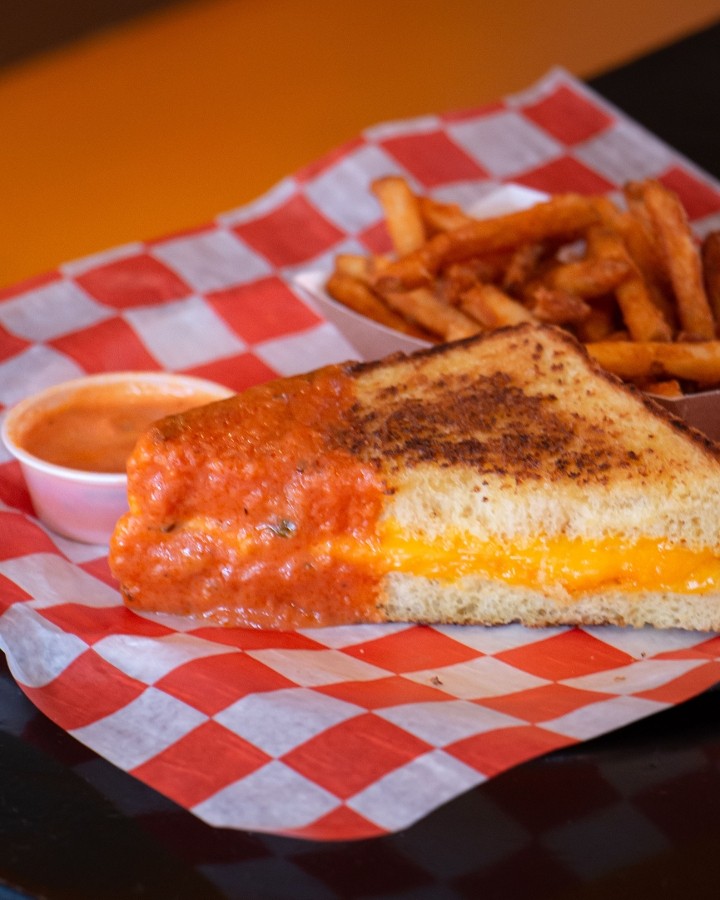 Kid's Original Grilled Cheese Meal