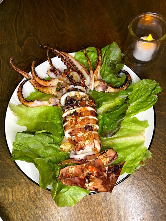 GRILLED WHOLE SQUID